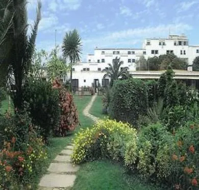Marina Club