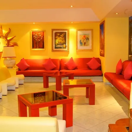 Marina Club
