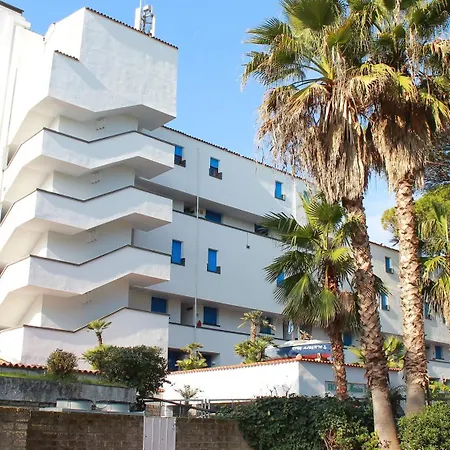 Marina Club 4* Baia Domizia