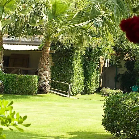 Hotell Marina Club 4*