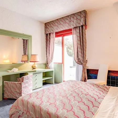 Marina Club Hotell Baia Domizia